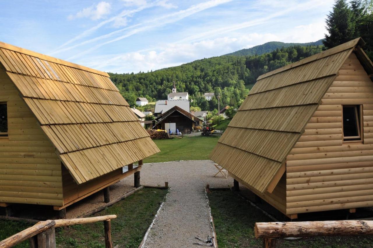 Wooden Cabin Kamna Gorica Eksteriør billede