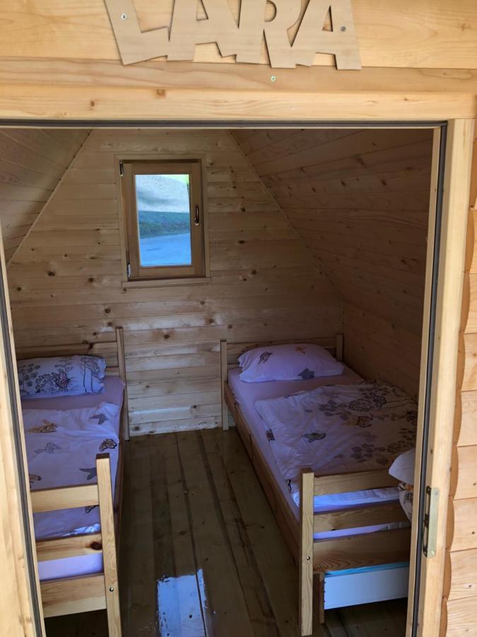 Wooden Cabin Kamna Gorica Eksteriør billede
